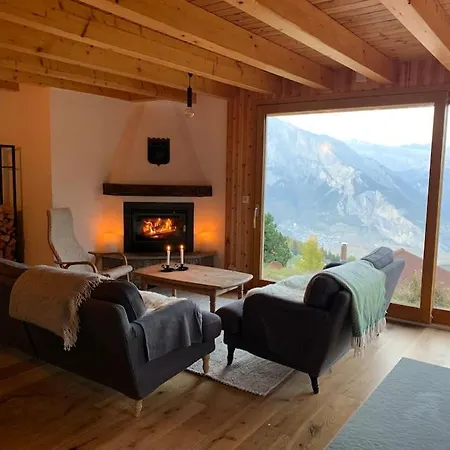 Chalet Cozy Chalet With Magic View & Location