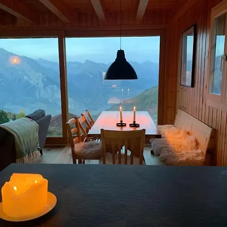 Cozy Chalet With Magic View & Location * Riddes