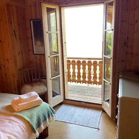 Cozy Chalet With Magic View & Location Chalet