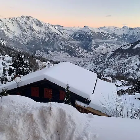 Cozy Chalet With Magic View & Location Chalet *